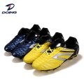 2020 Factory Direct Wholesale Men Sport Outdoor Sport Baixo Preço Futebol Sênis de futebol